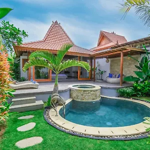 Molokai , Uluwatu Indonesia
