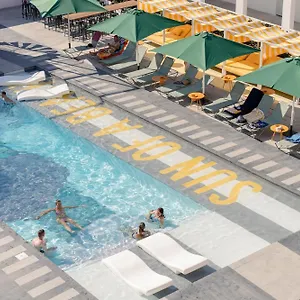 Ryans Lolas - Adults Only 4*, San Antonio Abad España