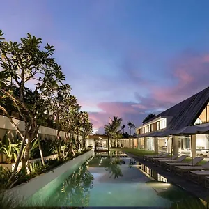 Keila , Seminyak (Bali) Indonesia