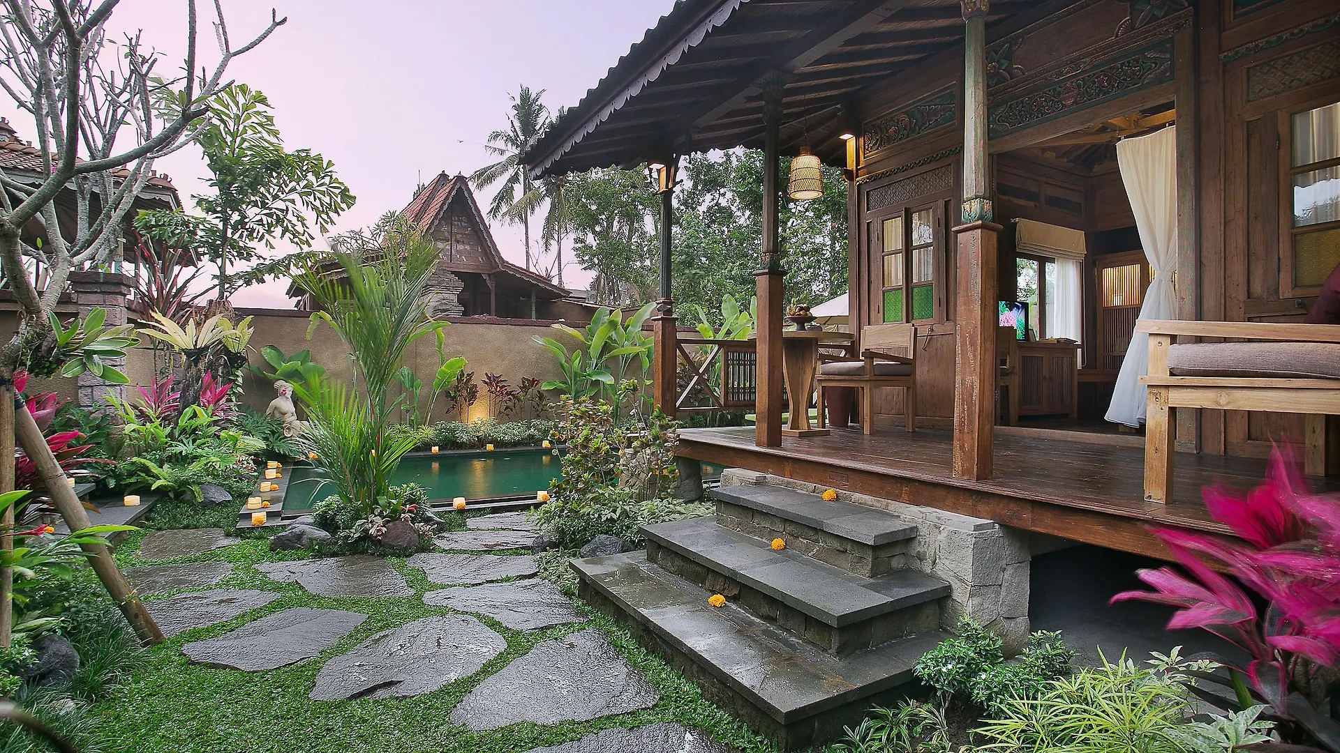 ***** Station touristique Hotel Pramana Watu Kurung à Ubud Indonésie